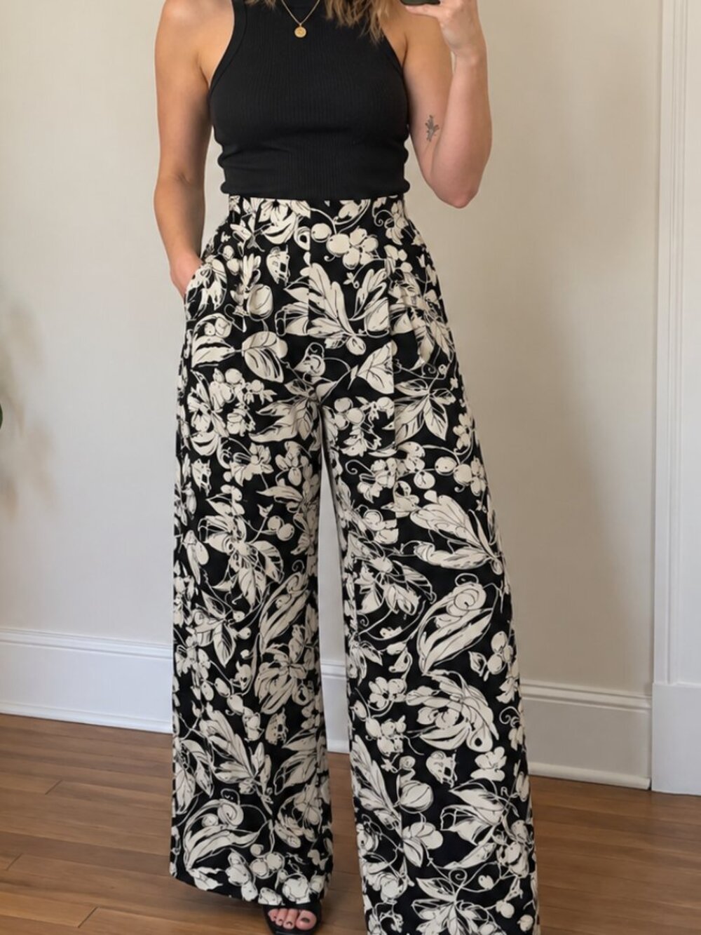Vintage Barbara Black & White Floral Wide Leg Palazzo Pants Sz Medium